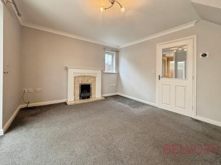 3 bedroom Semi-detached house to let in De Caldwell Drive, Newark, NG24