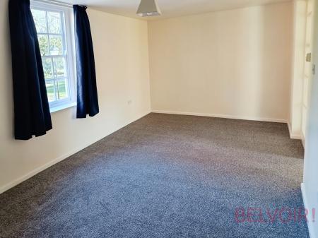 2 bedroom Flat to let in Wilson Street, Newark, NG24