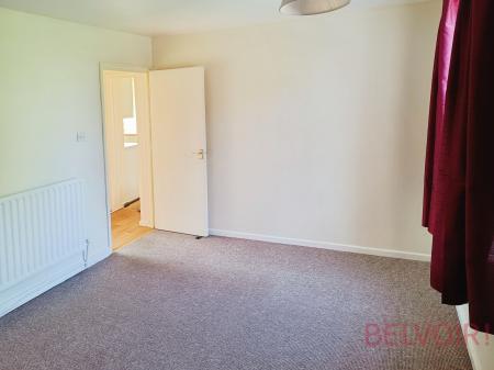 2 bedroom Flat to let in Wilson Street, Newark, NG24