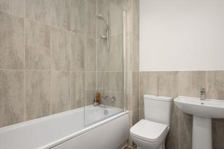 3 bedroom Semi-detached house for sale in Goodenough Drive, Wantage, OX12