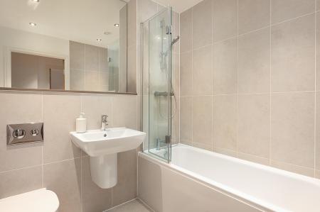 1 bedroom Flat for sale in Kingman Way, Newbury, RG14