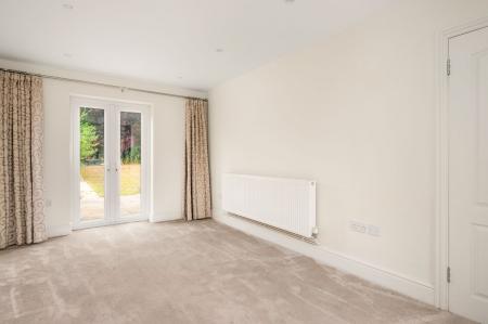 4 bedroom Detached house for sale in Orchard Lane, Wantage, OX12