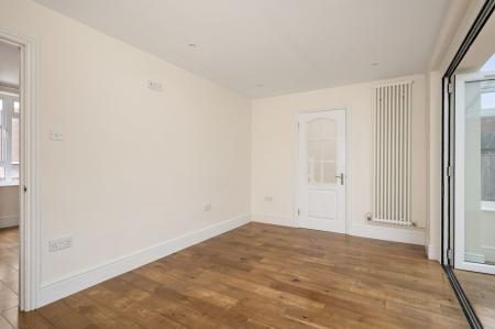 4 bedroom Detached house for sale in Orchard Lane, Wantage, OX12