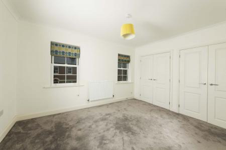 4 bedroom Town house for sale in St Gabriel's, Wantage, OX12