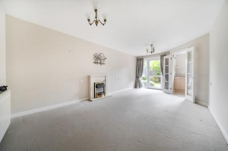 1 bedroom Flat for sale in Western Avenue, Newbury, RG14