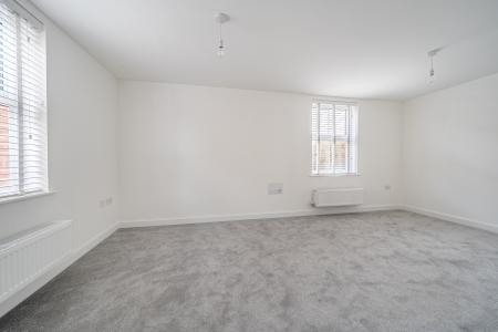 3 bedroom Semi-detached house for sale in Lady Alice Gardens, Newbury, RG14