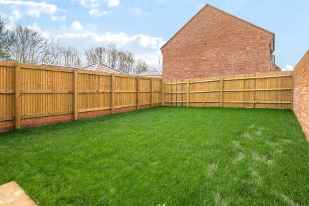 3 bedroom Semi-detached house for sale in Lady Alice Gardens, Newbury, RG14