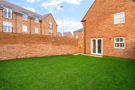 3 bedroom Semi-detached house for sale in Lady Alice Gardens, Newbury, RG14