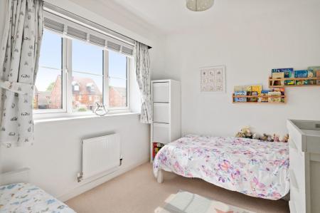 3 bedroom Detached house for sale in Knights Green, Wantage, OX12