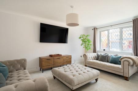 6 bedroom Detached house for sale in Churchward Close, Wantage, OX12