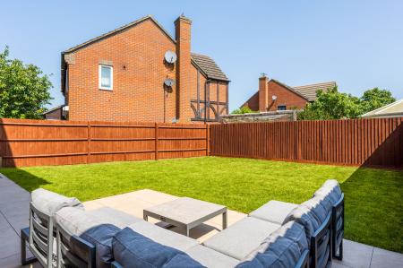 6 bedroom Detached house for sale in Churchward Close, Wantage, OX12