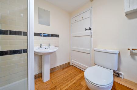 2 bedroom Terraced House for sale in Crooks Terrace, Wantage, OX12