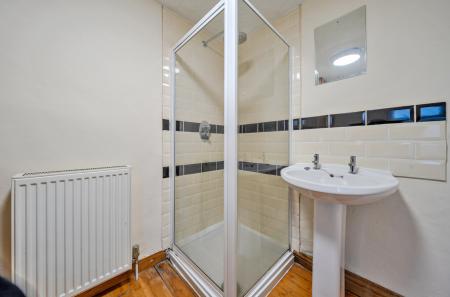 2 bedroom Terraced House for sale in Crooks Terrace, Wantage, OX12