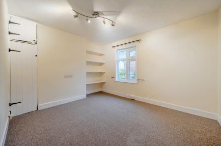 2 bedroom Terraced House for sale in Crooks Terrace, Wantage, OX12
