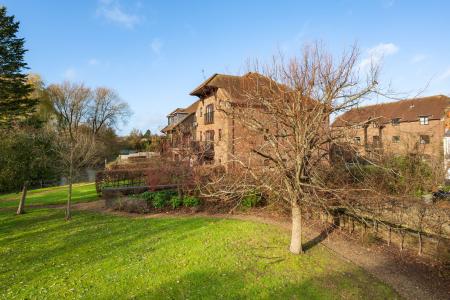 Northcroft Lane, Newbury, RG14