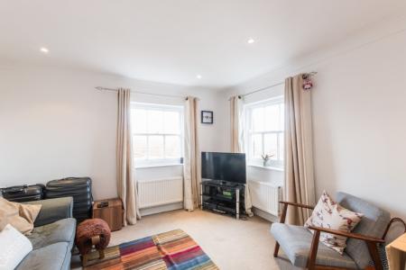 1 bedroom Flat to let in 46-48 Old Bath Road, Newbury, RG14