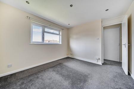 1 bedroom Terraced House to let in Wenlock Way, Thatcham, RG19