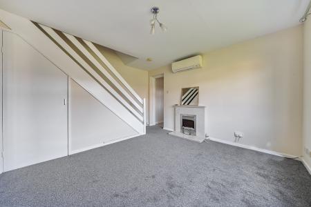 1 bedroom Terraced House to let in Wenlock Way, Thatcham, RG19