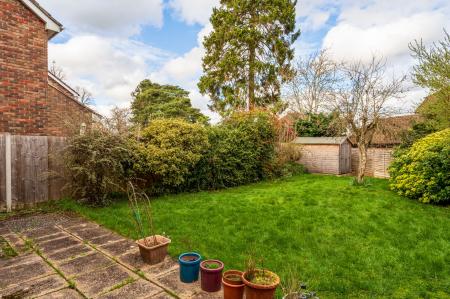 4 bedroom Detached house for sale in Manor Place, Newbury, RG14