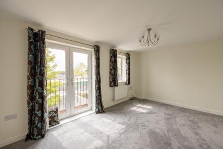 3 bedroom Town house to let in The Firs, Newbury, RG14