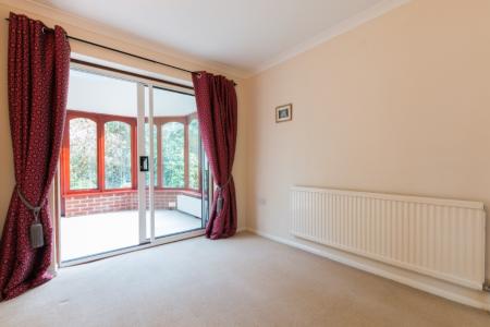 5 bedroom Detached house to let in Greenacres, Newbury, RG20