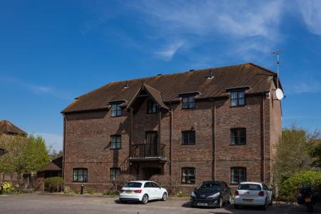 Northcroft Lane, Newbury, RG14