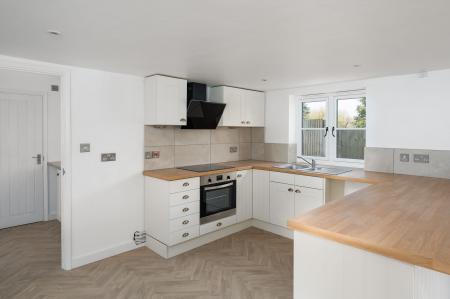 4 bedroom Detached house to let in West Street, Newbury, RG20