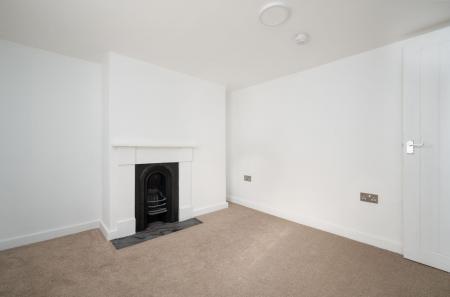 4 bedroom Detached house to let in West Street, Newbury, RG20