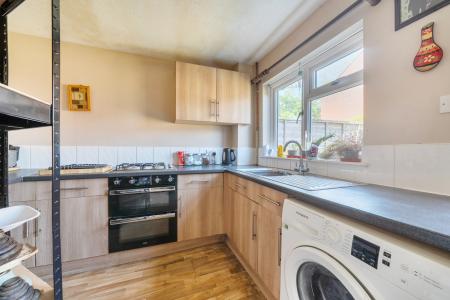 3 bedroom Semi-detached house for sale in Grindle Close, Thatcham, RG18