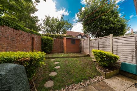 1 bedroom Semi-detached house to let in Barn Close, Hungerford, RG17