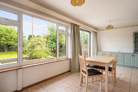 3 bedroom Bungalow for sale in Ebbs Lane, Wantage, OX12