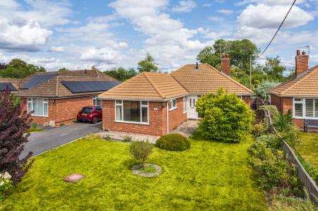 3 bedroom Bungalow for sale in Ebbs Lane, Wantage, OX12