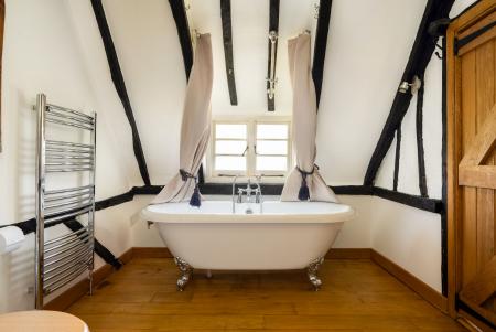 3 bedroom Cottage for sale in Main Street, Grove, OX12