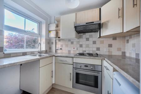 1 bedroom Terraced House to let in Park Lane, Newbury, RG14