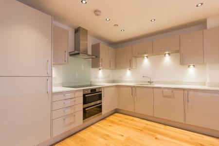 1 bedroom Flat to let in Kingman Way, Newbury, RG14