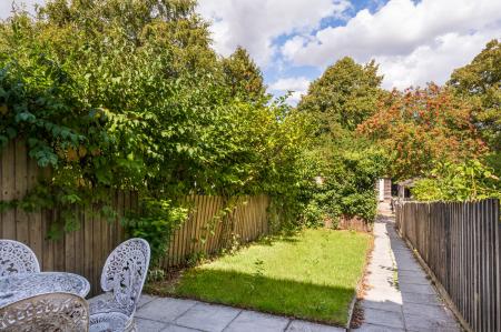 2 bedroom Terraced House for sale in Mount Pleasant, Wantage, OX12