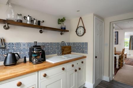 2 bedroom Terraced House for sale in Mount Pleasant, Wantage, OX12