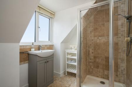 6 bedroom Detached house for sale in Briff Lane, Upper Bucklebury, RG7