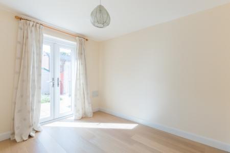 4 bedroom Semi-detached house to let in Rondetto Avenue, Newbury, RG14