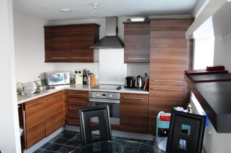 2 bedroom Flat to let in Colombo Square, Worsdell Drive, Gateshead, NE8