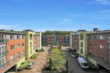 Colombo Square, Worsdell Drive, Ochre Yards, Gateshead, NE8