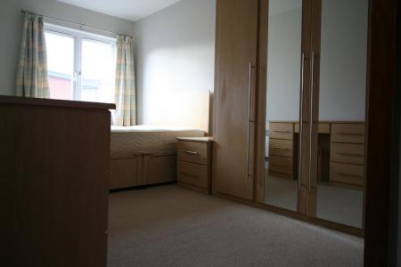 2 bedroom Flat to let in Colombo Square, Worsdell Drive, Ochre Yards, Gateshead, NE8