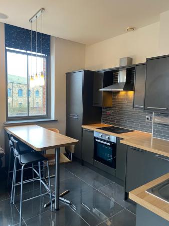 2 bedroom Flat to let in Hudson Street, Gateshead, NE8
