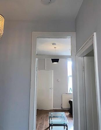 3 bedroom Flat to let in Kelvin Grove, Sandyford, Newcastle Upon Tyne, NE2