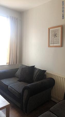 2 bedroom Flat to let in Kelvin Grove, Sandyford, Newcastle Upon Tyne, NE2