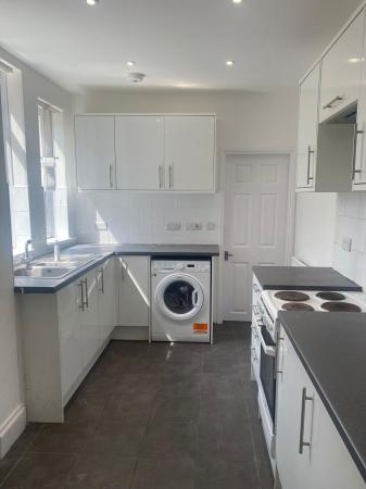 2 bedroom Flat to let in Addycombe, Heaton, Newcastle Upon Tyne, NE6