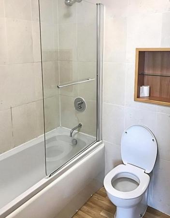 2 bedroom Flat to let in Cameronian Square, Ochre Yards, Gateshead, NE8