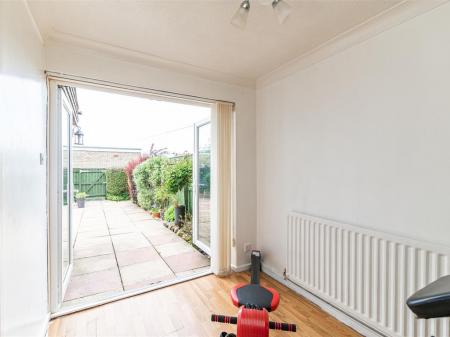 3 bedroom Semi-detached house to let in Fareham Way, Cramlington, NE23