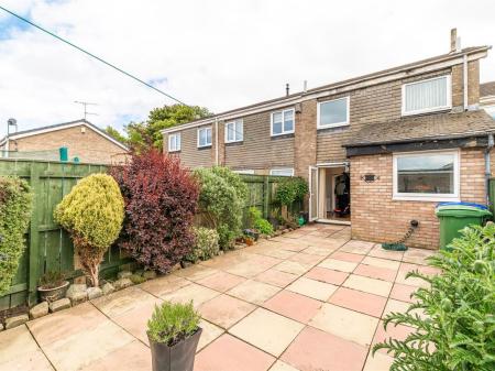 3 bedroom Semi-detached house to let in Fareham Way, Cramlington, NE23