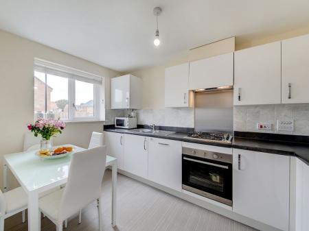 2 bedroom Terraced House to let in Lawson Close, Byker, Newcastle Upon Tyne, NE6